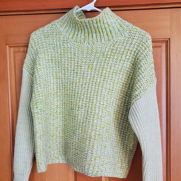 John + Jenn Sweaters - John + Jenn chunky knit sweater (XS)